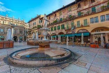 Piazza delle Erbe in Verona