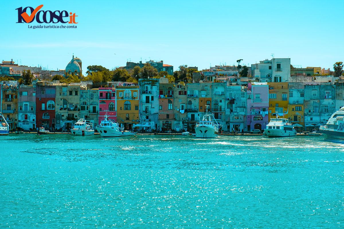 Marina Grande in Procida / Photo by Alfonso Cannavacciuolo