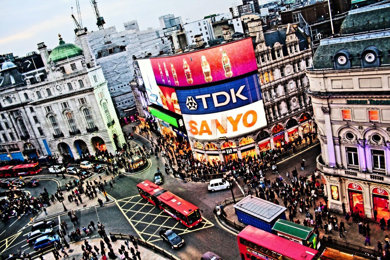 Piccadilly Circus in London
