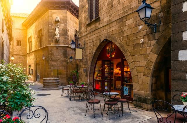 shops-restaurants-poble-espanyol